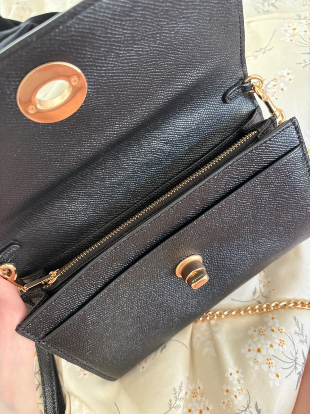 Coach Black Leather Crossbody Clutch Wallet Gold Chain Strap - Picture 8 of 12